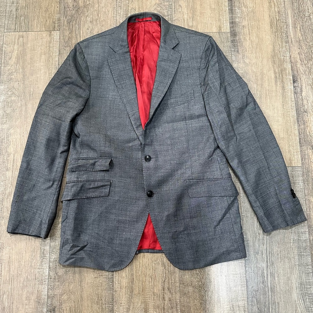 Suitsupply Super 130’s Wool Gray Sport Coat with Red Lining 42R